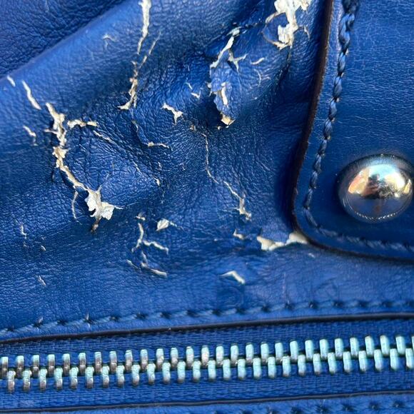 Vintage guess blue handbag - Picture 6 of 8